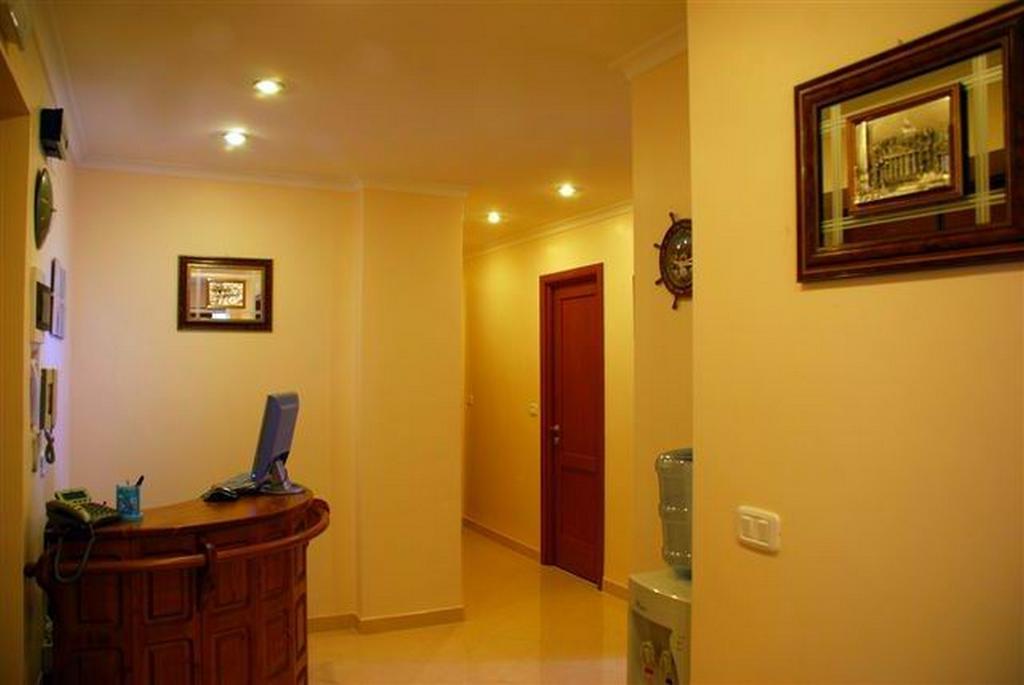 Zhihua Guest House Řím Exteriér fotografie