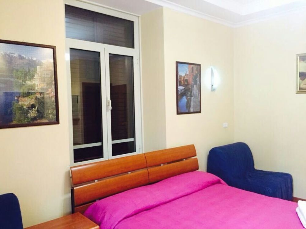 Zhihua Guest House Řím Exteriér fotografie