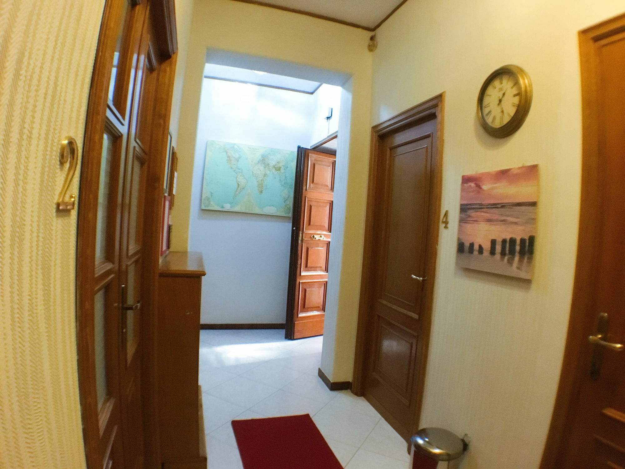 Zhihua Guest House Řím Exteriér fotografie